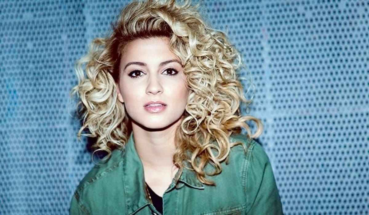 Tori Kelly